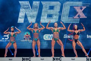 WOMEN'S PHYSIQUE